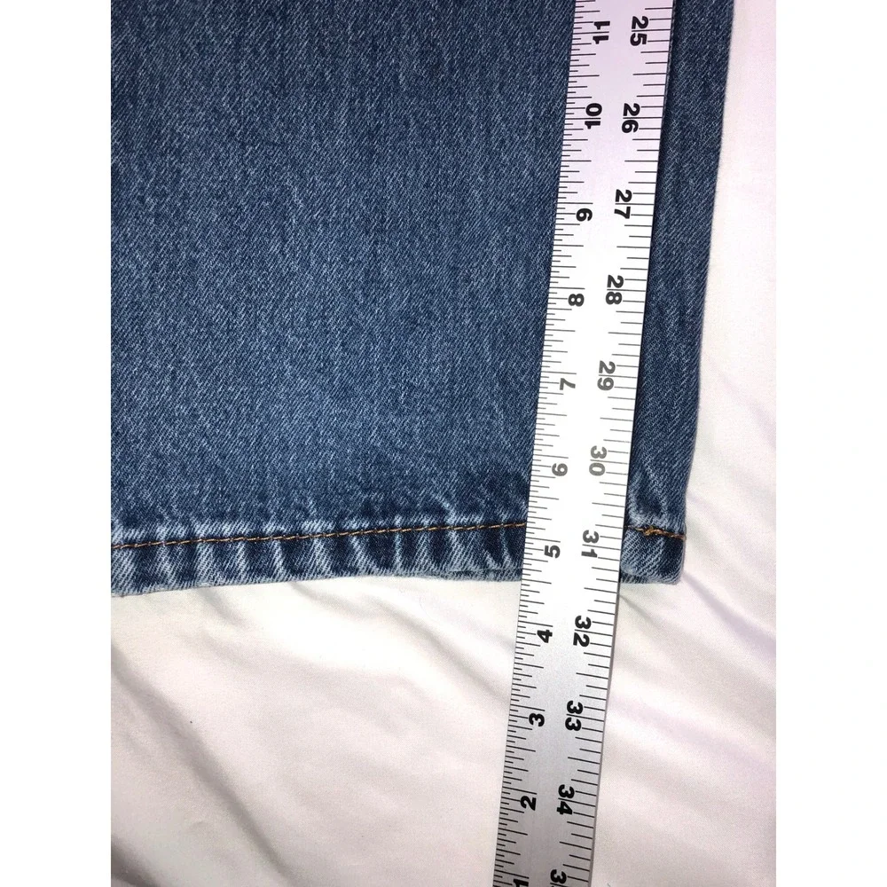 Levis 501 Original Fit Jeans Mens 31x31 Medium Wash Blue Straight Leg Denim